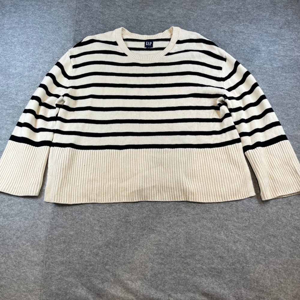 Gap Women Striped Crewneck Sweater Cream Black Coastal Preppy Medium Cotton Knit